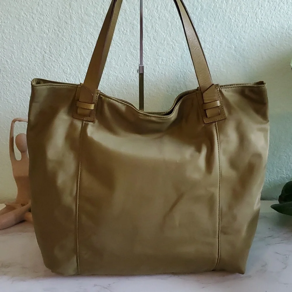 Henri Bendel olive green nylon tote bag